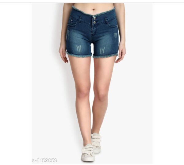 Trendy Women's Shorts 667